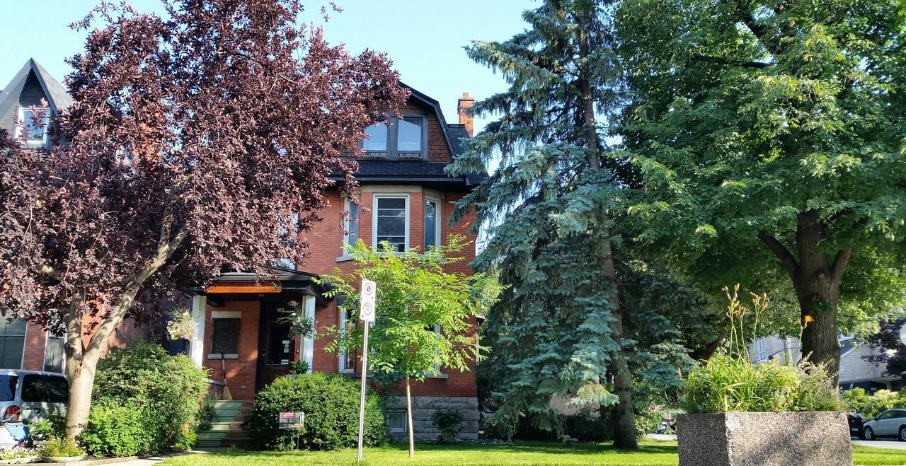 Angela'S Bed & Breakfast Ottawa Exterior photo