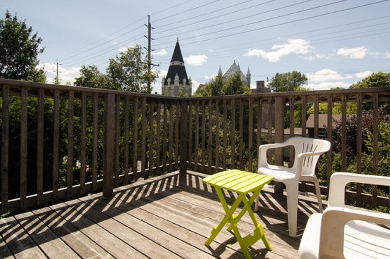 Angela'S Bed & Breakfast Ottawa Exterior photo